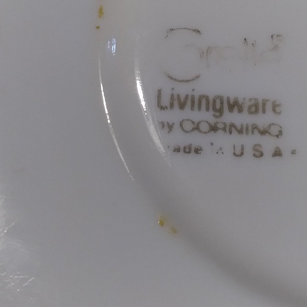 Correlle Corning Vintage Livingware Saucers - Picture 3 of 3